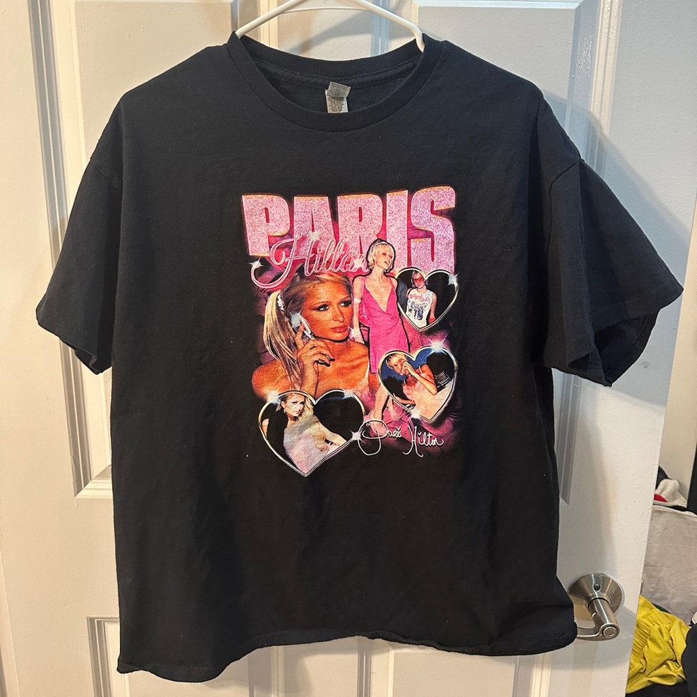 Y2K Paris Hilton Tshirt Like New